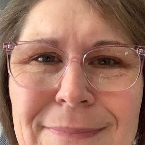 Meet your Posher, Juanita